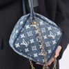 LOUIS VUITTON Women's Handbag