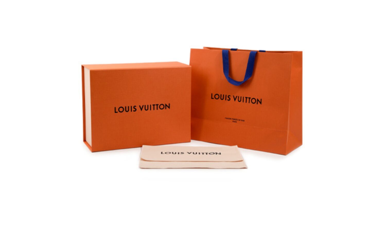 LOUIS VUITTON Women's Shoulder Bag