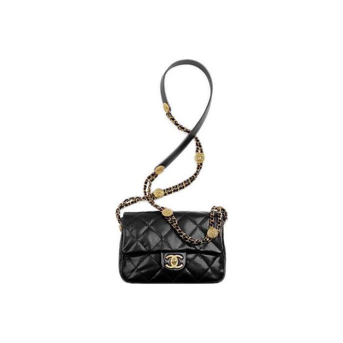 CHANEL messenger bag