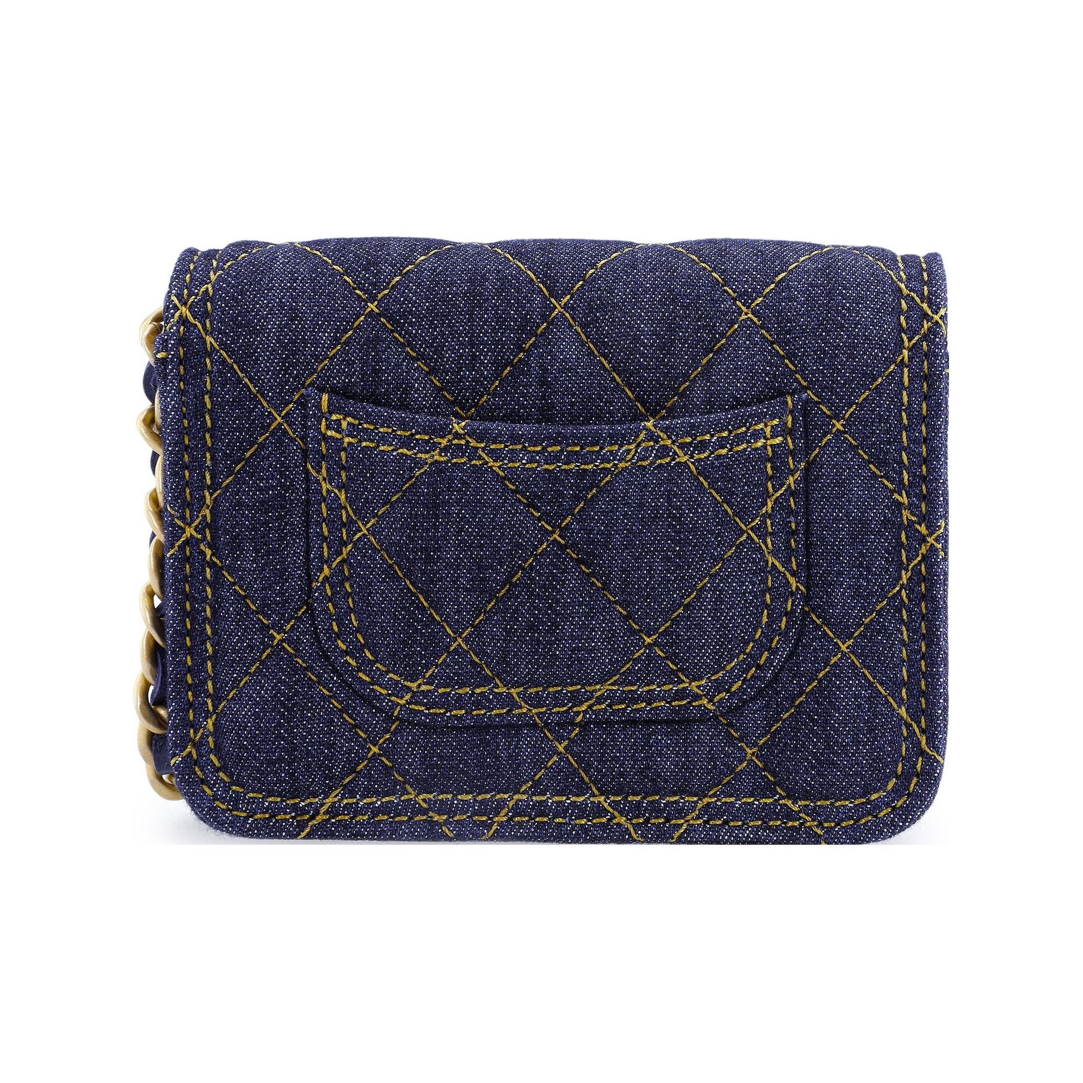CHANEL messenger bag
